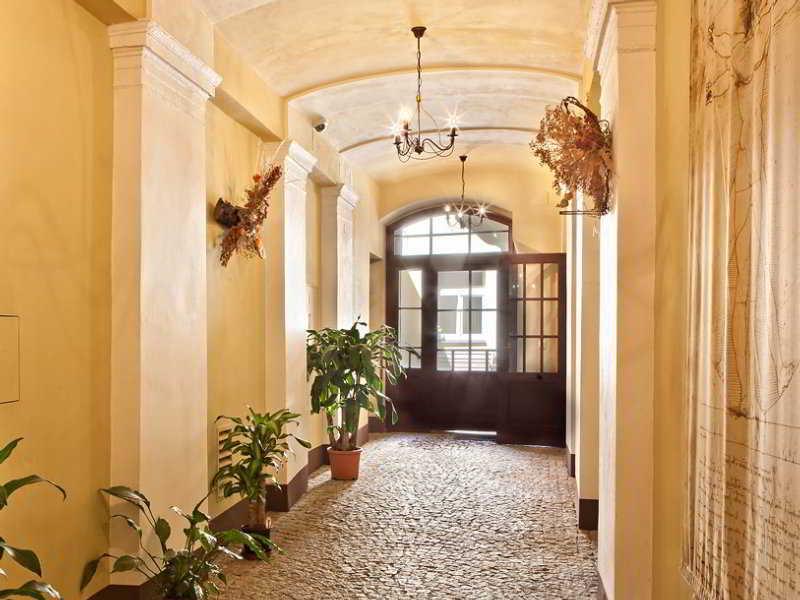 Oasis Prague Apartments Екстериор снимка