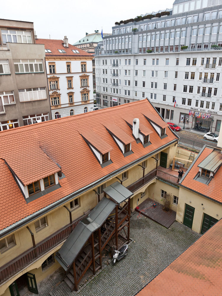 Oasis Prague Apartments Екстериор снимка